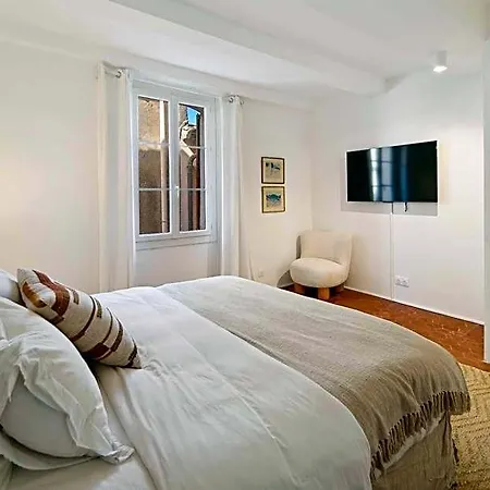 Appartement - Ac 2br- 4p - *