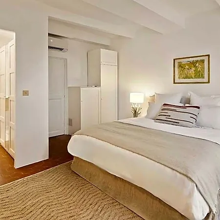 - Ac 2br- 4p - * Saint-Tropez