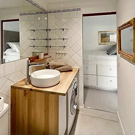 Appartement - Ac 2br- 4p - *